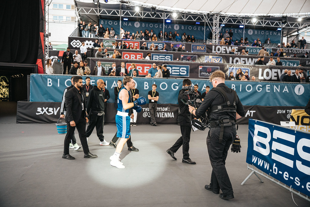 Arena der Bounce Fight Night 18
